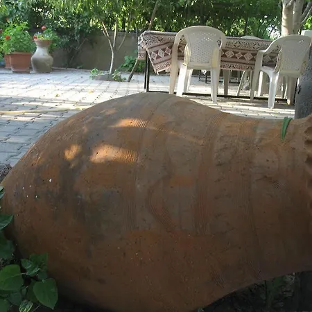 Konukevi Erciyes Stone